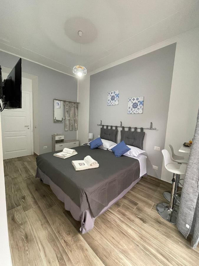 A Bone Guest House Катания Экстерьер фото